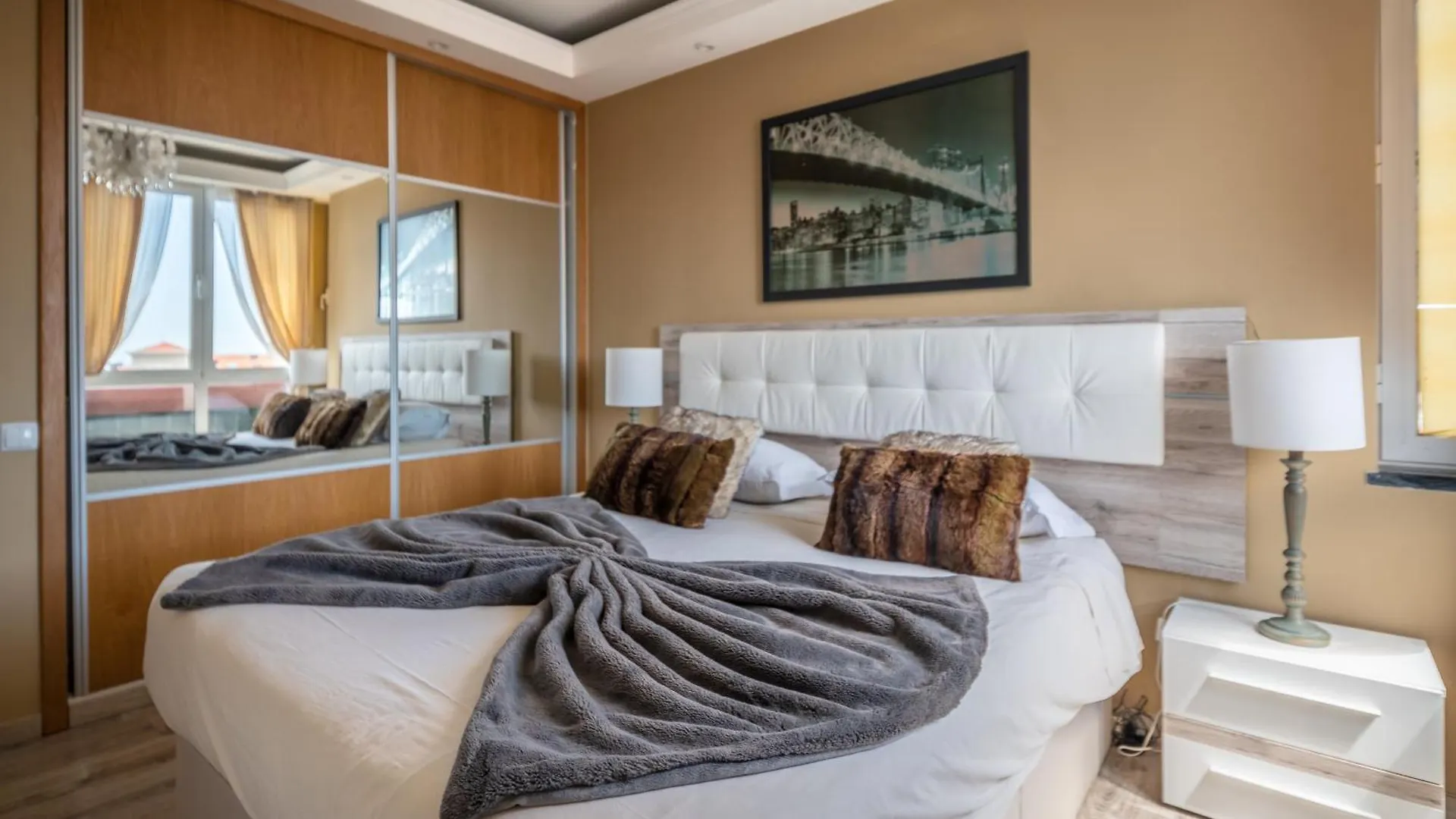 America Apartment By Holiday Rental Madeira Funchal  Funchal (Madeira)
