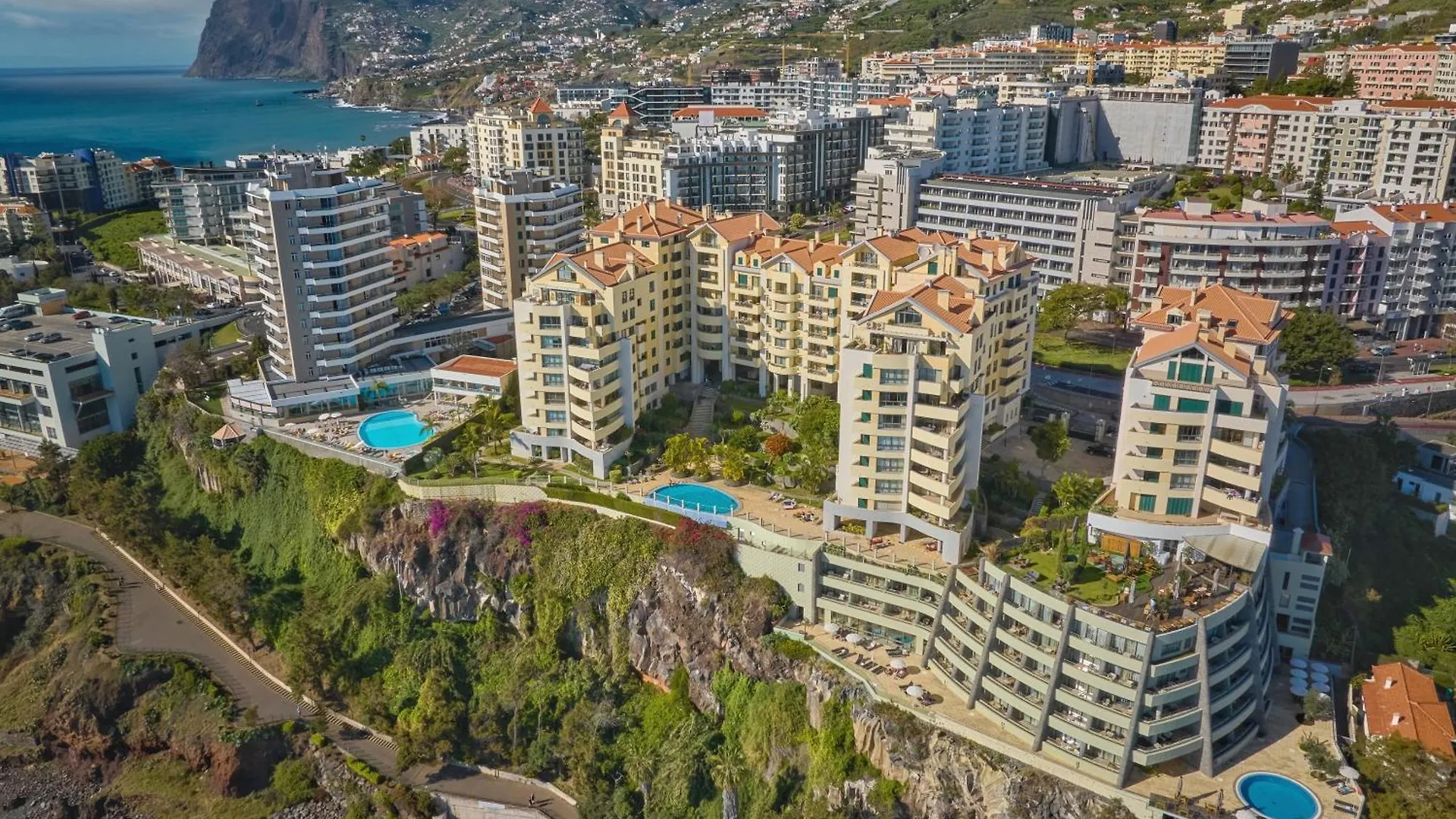 America Apartment By Holiday Rental Madeira Funchal